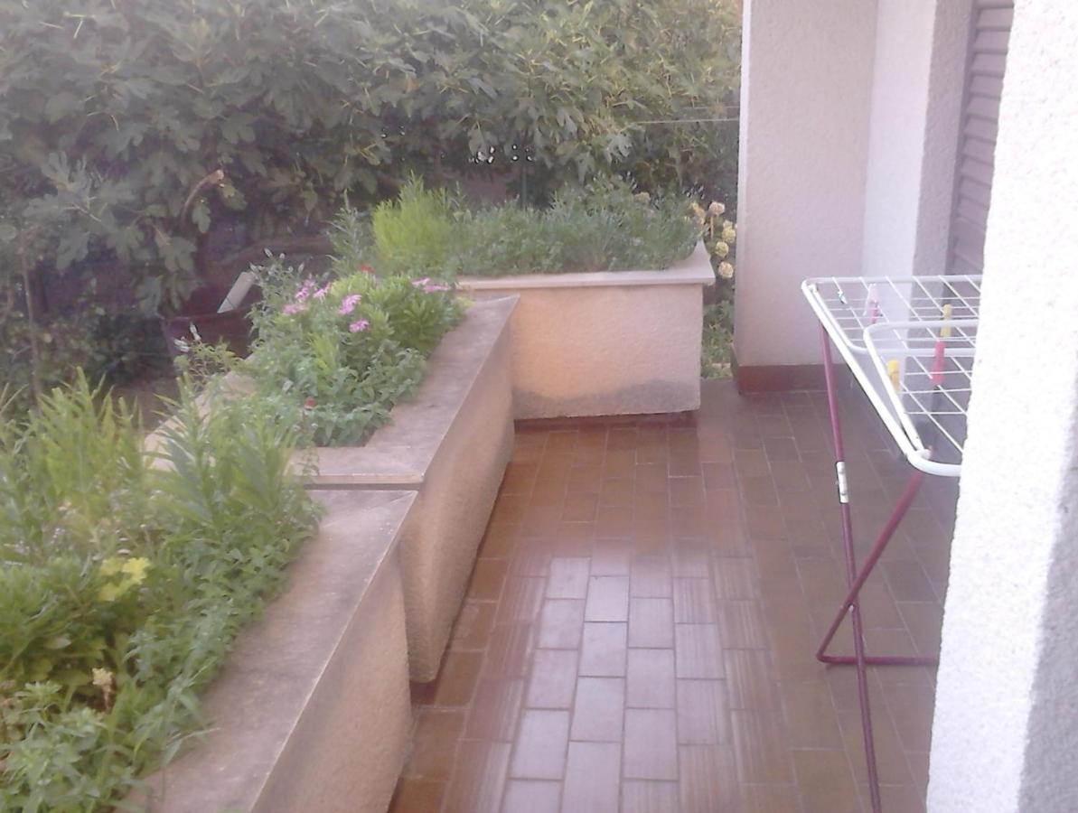 Apartments With A Parking Space Zadar - Diklo, Zadar - 13327 Екстериор снимка