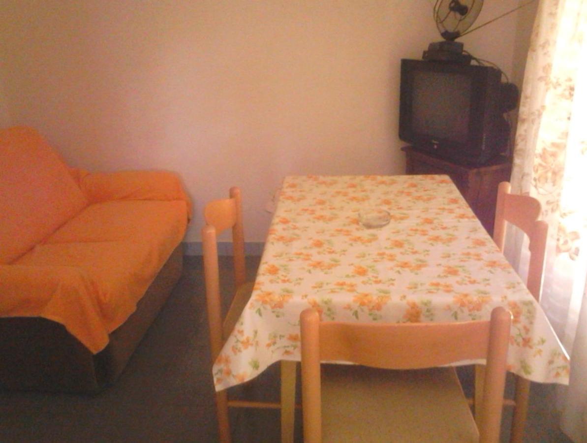 Apartments With A Parking Space Zadar - Diklo, Zadar - 13327 Екстериор снимка